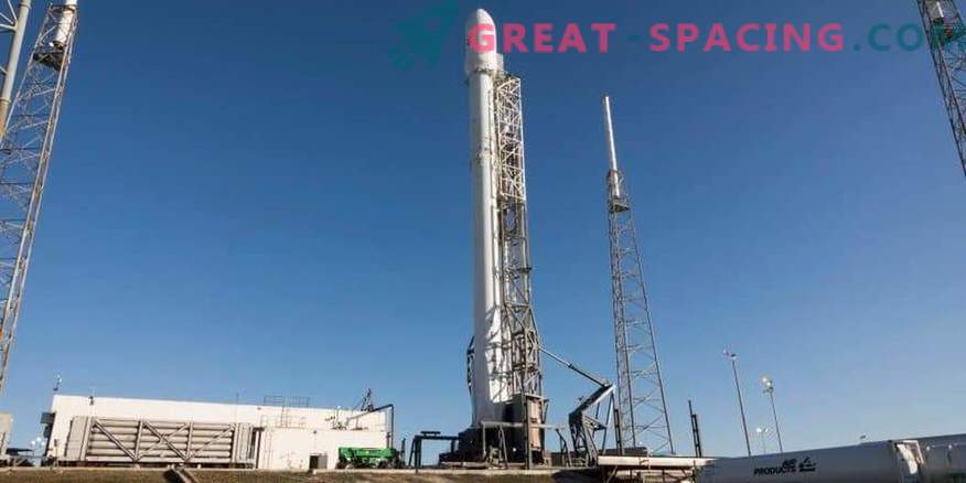 SpaceX está preparando la entrega del gobierno de EE. UU.
