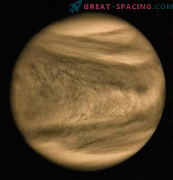 Es por eso que la atmósfera de Venus es tan extraña