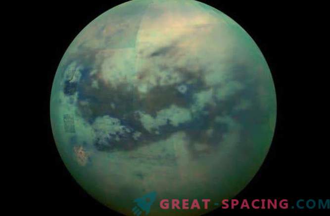 Titán apareció en nuevas imágenes de Cassini
