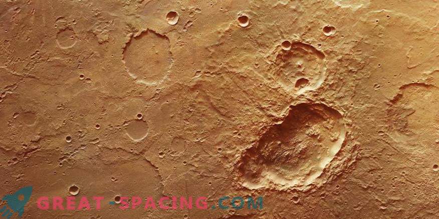 Golpe triple en Marte