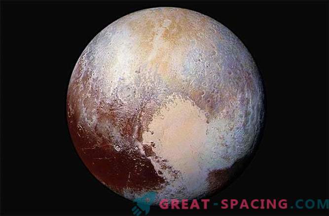 Es probable que Plutón oculte el océano bajo su superficie
