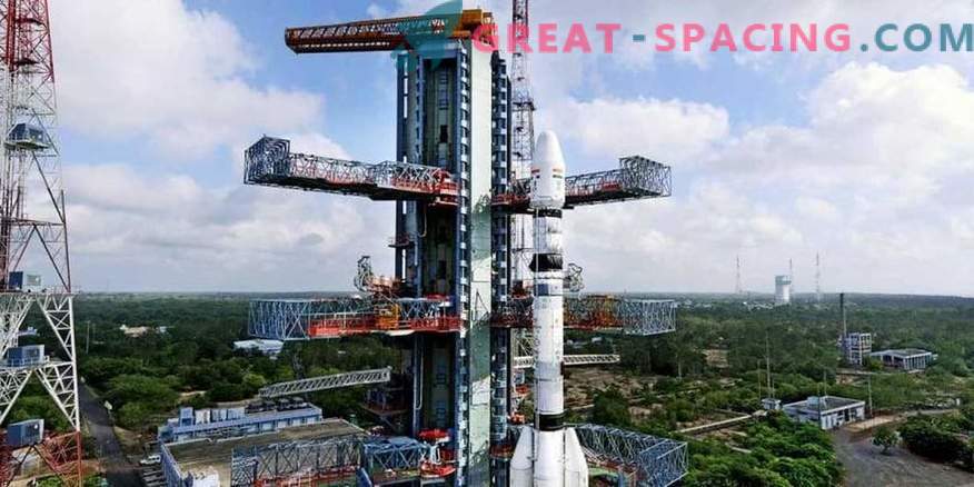 India lanza mega cohete
