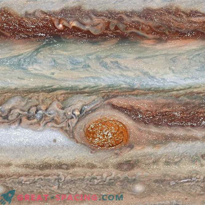 El telescopio Hubble observa a Júpiter para crear un mapa dinámico