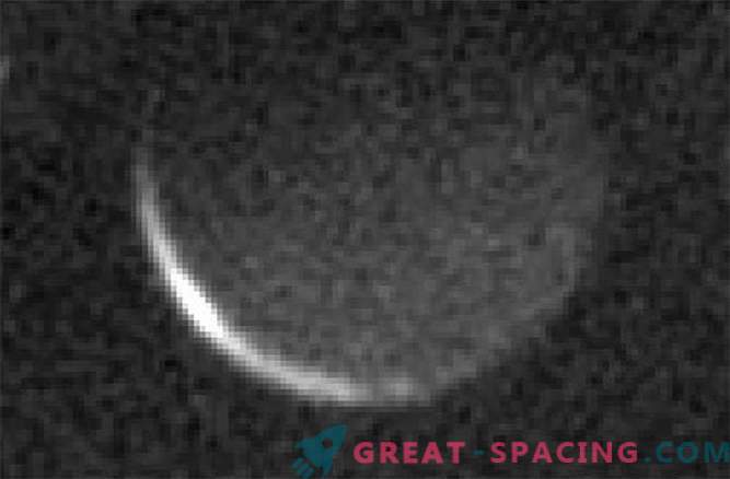 La noche desciende sobre Caronte, el satélite más grande de Plutón