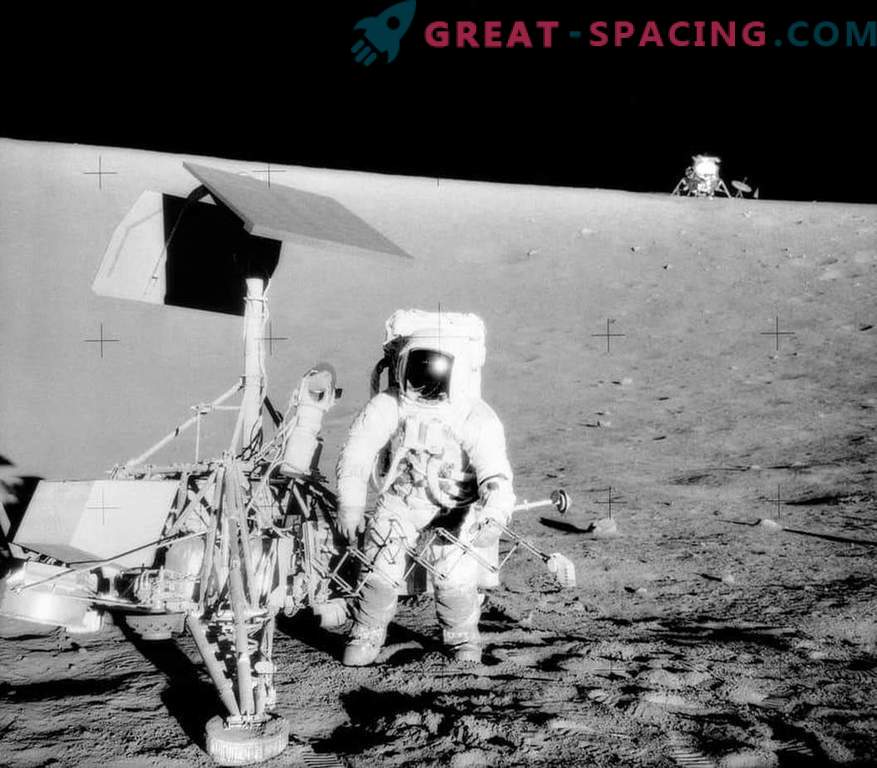 El equipo de Apollo-12 encontró uno de los primeros vehículos lanzados a la Luna durante el desembarque