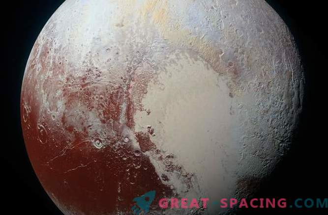 Plutón es más como un planeta de lo que se pensaba