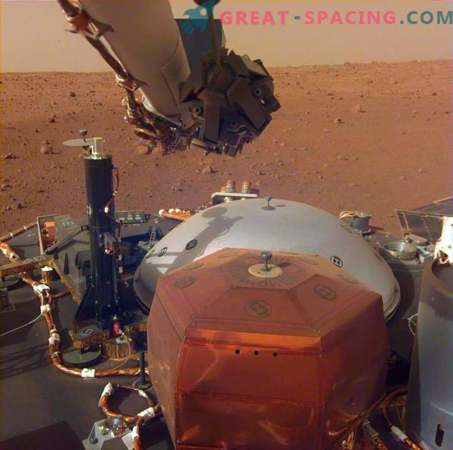 El Martian InSight comenzará a perforar la superficie el próximo mes.