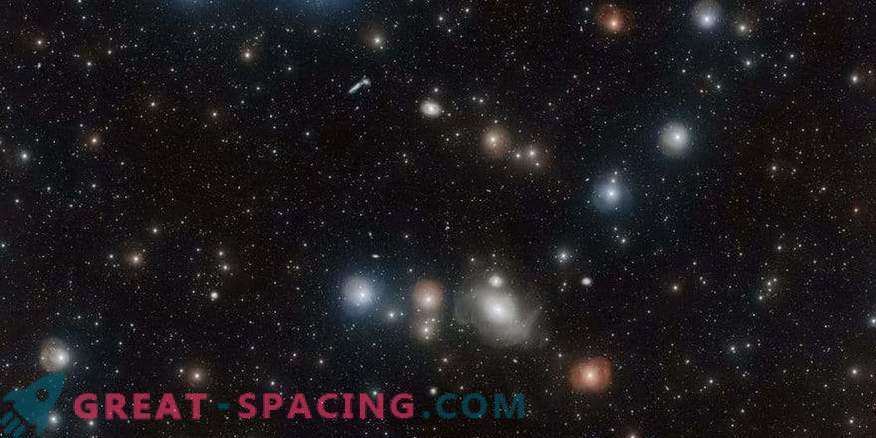 La galaxia monstruosa en el Cluster of the Furnace