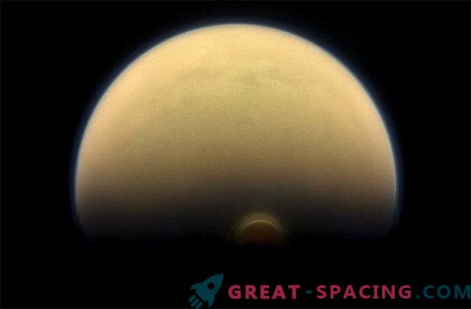 Una nube de hielo gigante fue descubierta en Titán