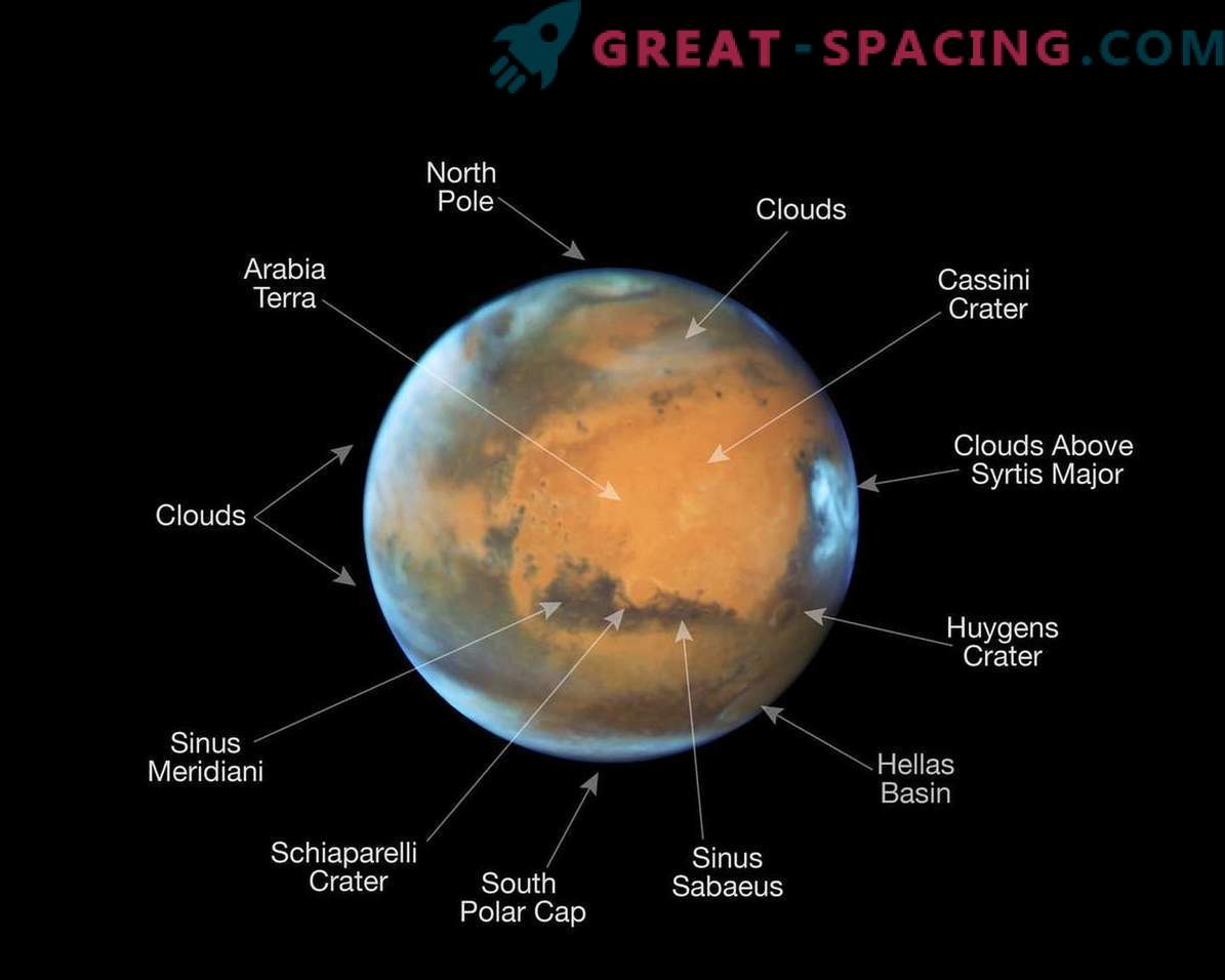Hubble hizo una imagen de Marte durante la confrontación del Planeta Rojo