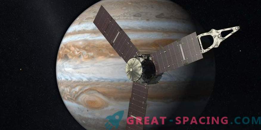 Juno desliza con éxito las nubes de Júpiter por tercera vez