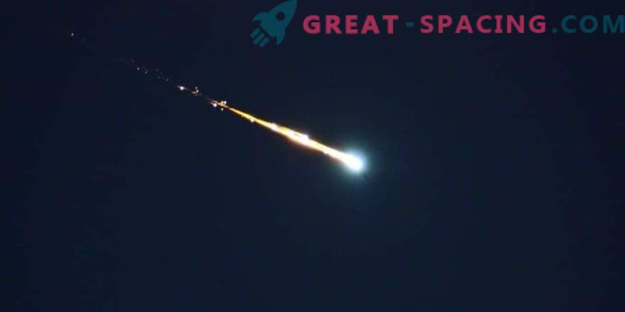 Perché nessuno ha notato l'esplosione di un grande meteorite vicino alla costa russa