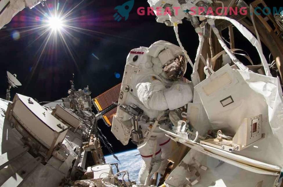 Fascinante paseo por la estación espacial: foto
