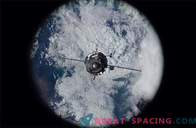 El buque de carga ruso atracó con éxito a la ISS