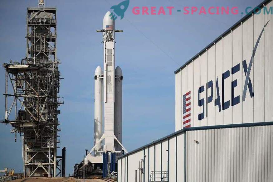 SpaceX planea lanzar el cohete Falcon Heavy por segunda vez