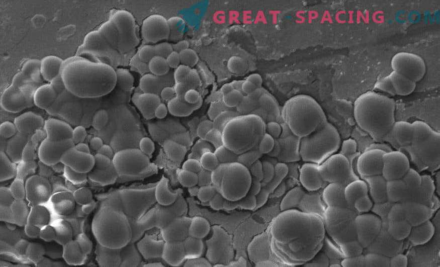 Impresiones de microbios en rocas marcianas